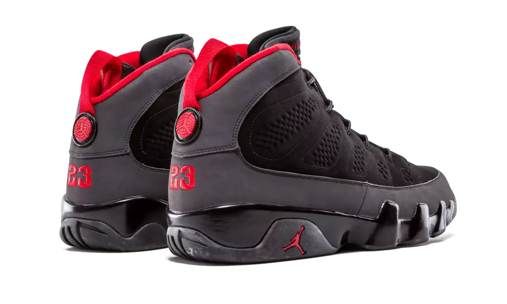 Air Jordan 9 көмір