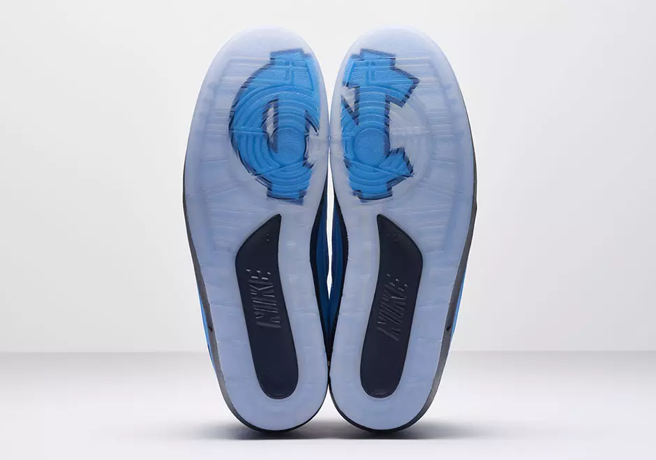 Air Jordan 2 Low Air Jordan XXX UNC