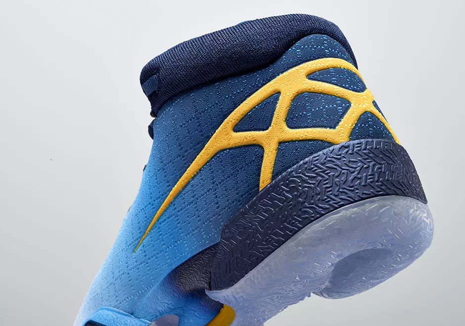 Air Jordan 2 Low Air Jordan XXX Marquette