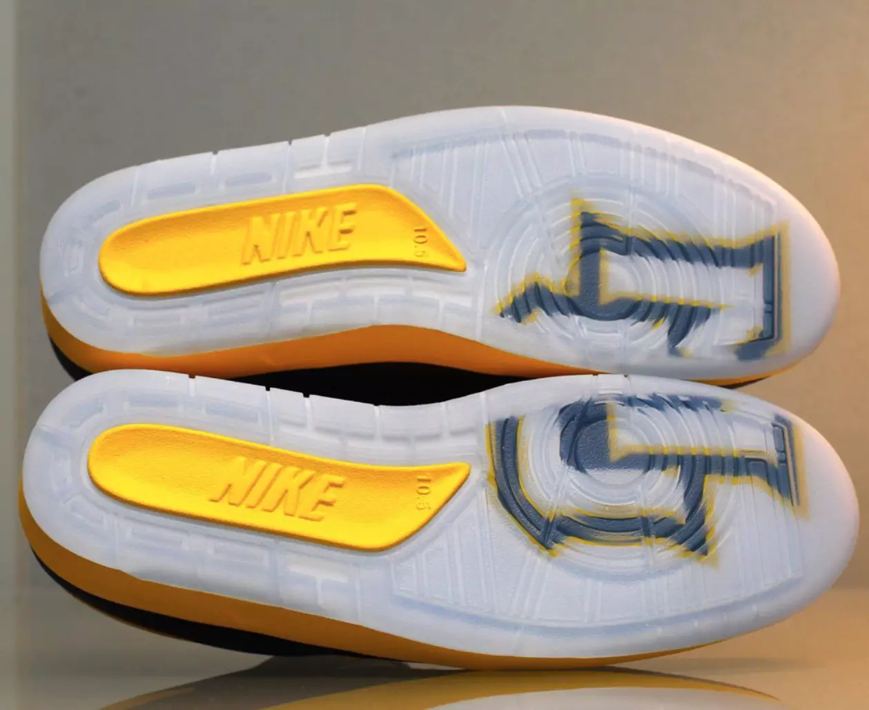 Air Jordan 2 Bajo Marquette