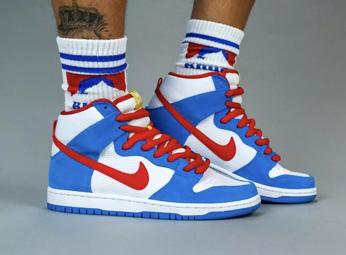 Nike SB Dunk High Doraemon CI2692-400 Release Date On-Feet