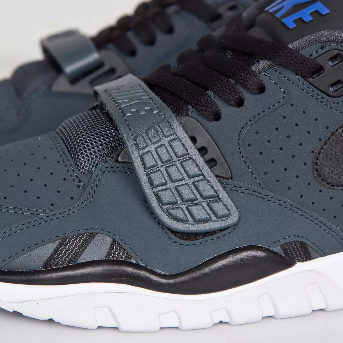 Nike Air Trainer SC II Low Classic Charcoal