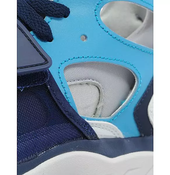 Nike-Air-Trainer-Huarache-GS-Blue-Lagoon-2