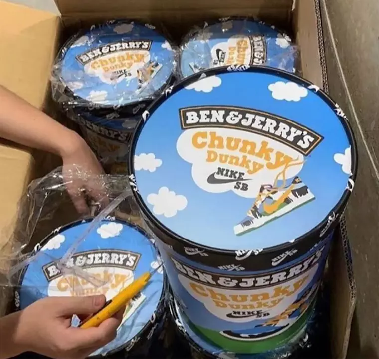 Ben și Jerry Nike SB Dunk Low Pint Box