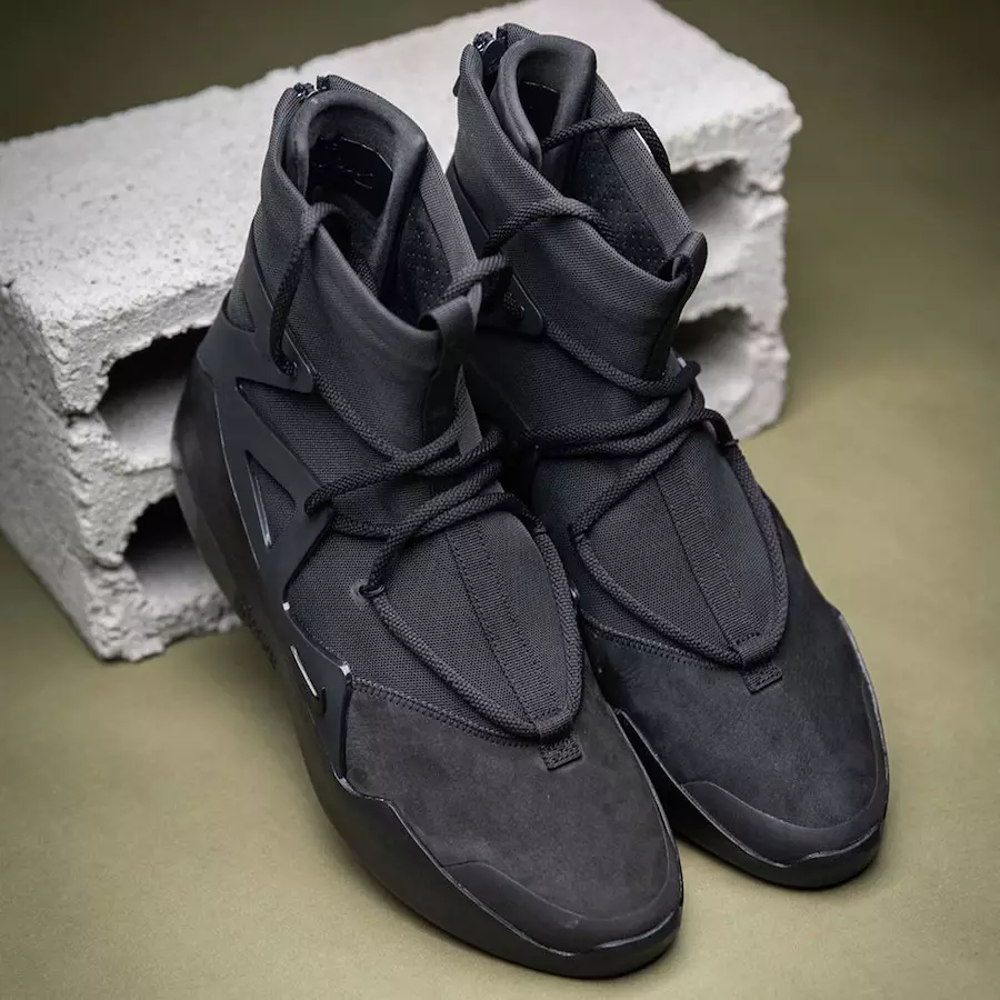 Nike Air Fear of God 1 Triple Black AR4237-005 Megjelenés dátuma