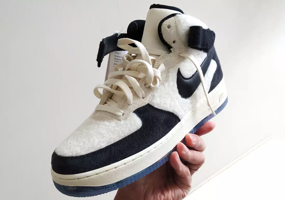 Nike Air Force 1 Mid Panda Buraxılış Tarixi