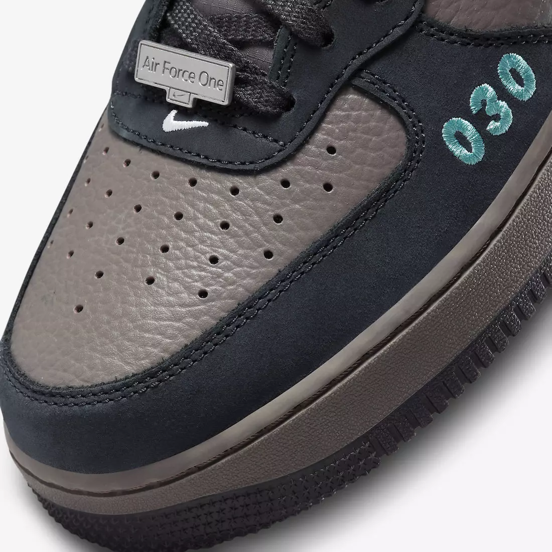 Nike Air Force 1 Mid Berlin DR0296-200 – data premiery