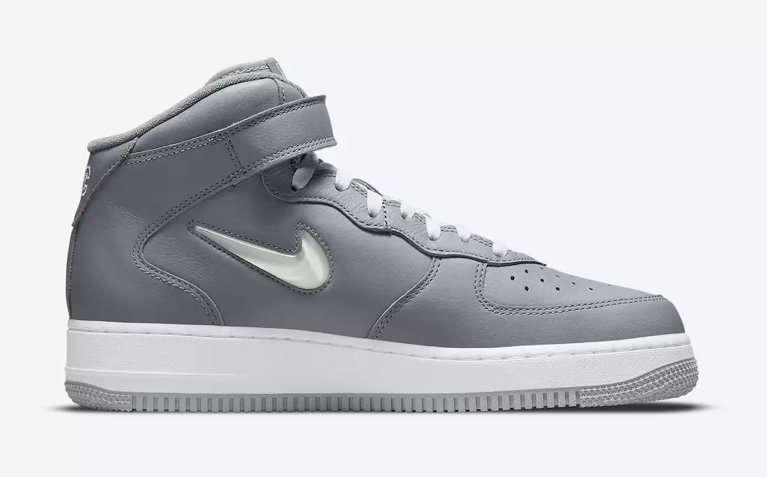 Ngày phát hành Nike Air Force 1 Mid NYC Cool Grey DH5622-001