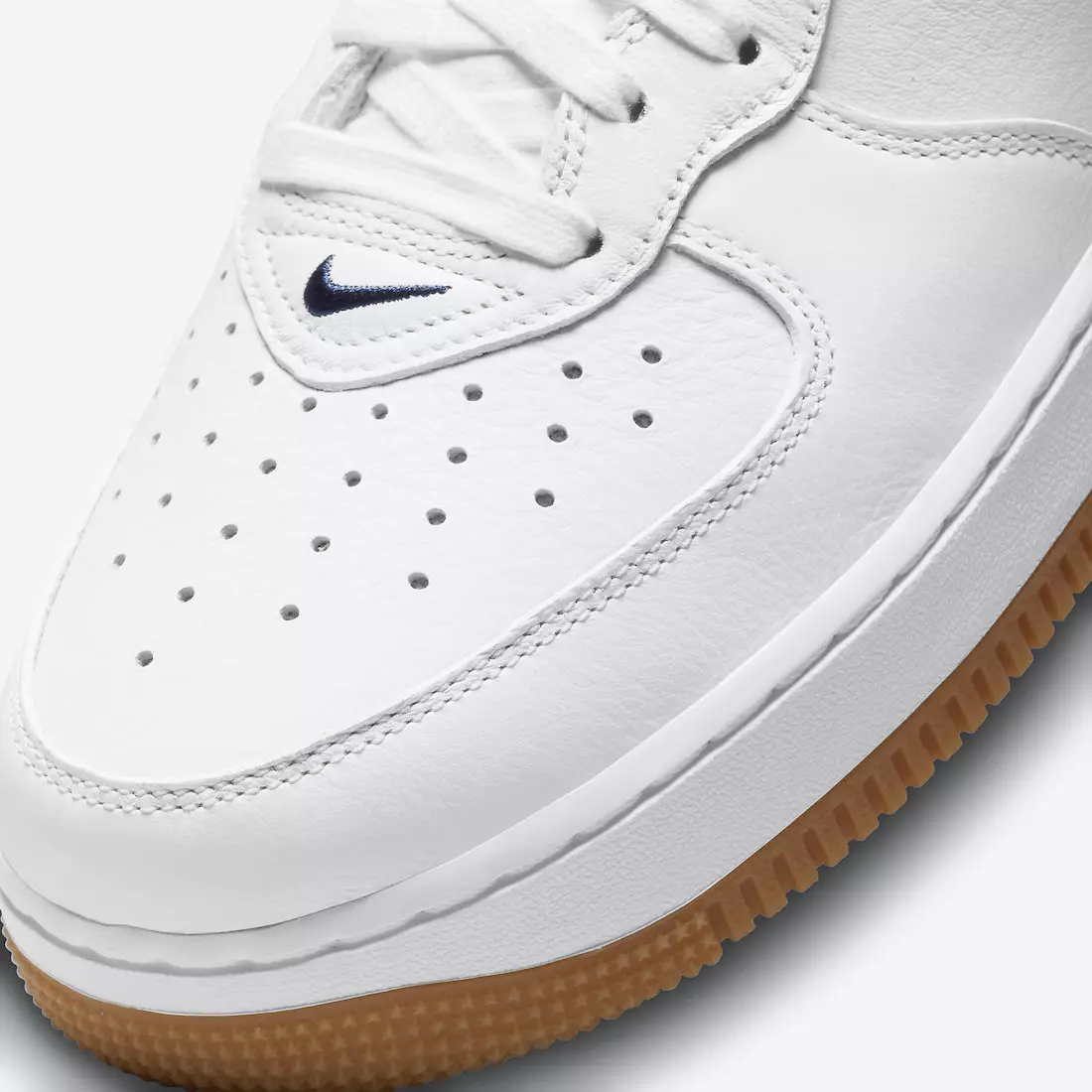 Tarehe ya Kutolewa ya Nike Air Force 1 Mid NYC DH5622-100