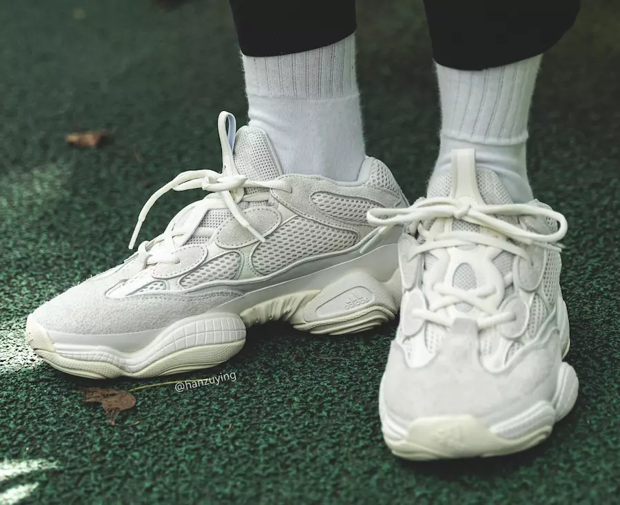 adidas Yeezy 500 Bone FV3573 Аяқтағы