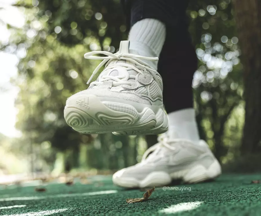 adidas Yeezy 500 Bone FV3573 Аяқтағы