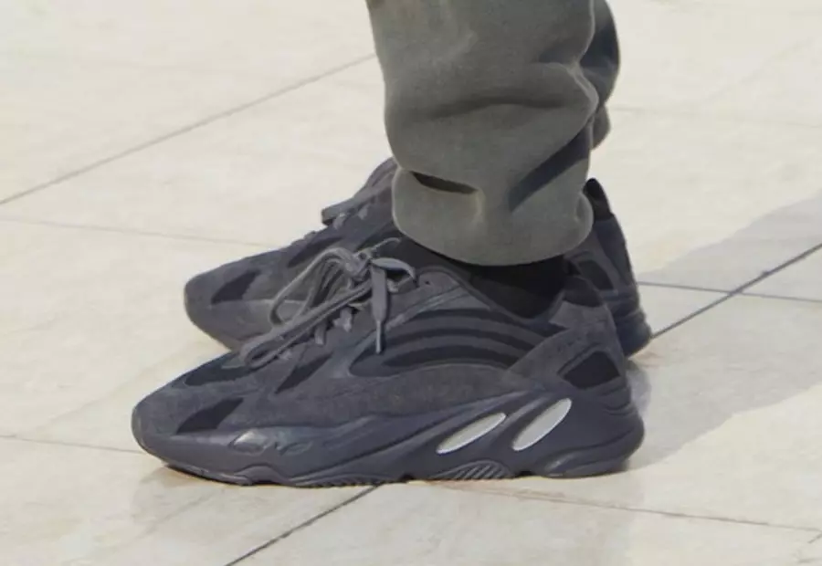 adidas Yeezy الموسم السادس Yeezy Boost 700 Yeezy 500