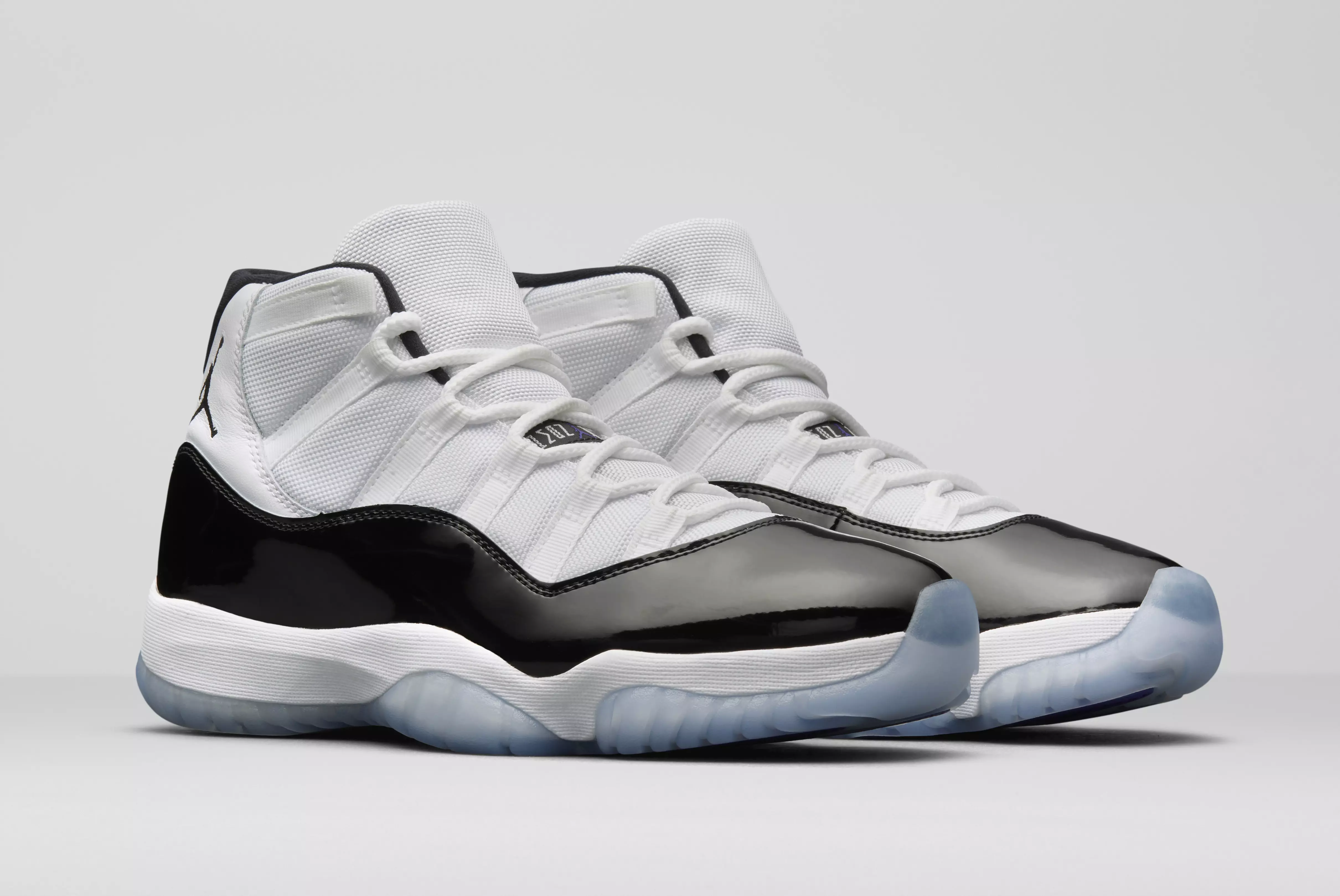 „Air Jordan 11 Concord“ išleidimo data, kaina