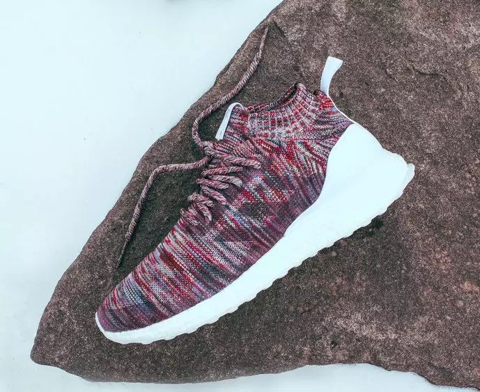 Ronnie Fieg KITH adidas Ultra Boost Orta Tepkili İz Artışı