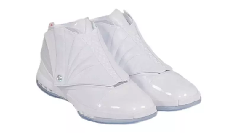 مجموعة كوبي براينت All-White Air Jordan Retro Collection للمزاد 12194_17