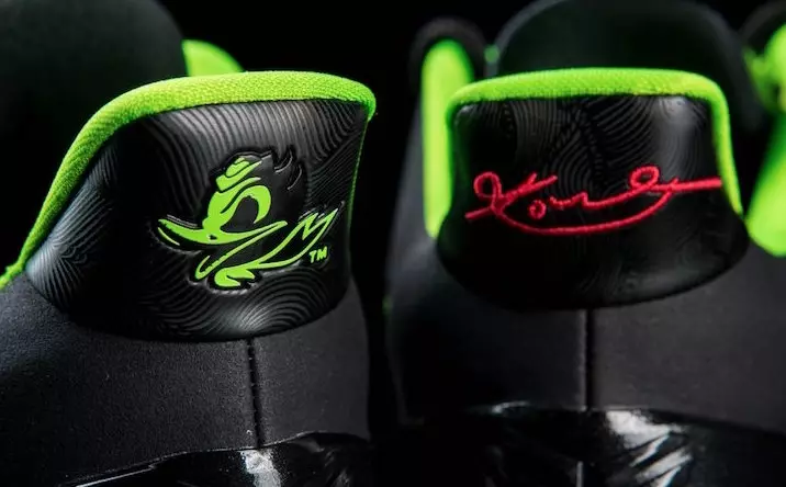 Oregonské kačice na nosenie týchto exkluzívnych Nike Kobe AD dnes večer proti Utahu