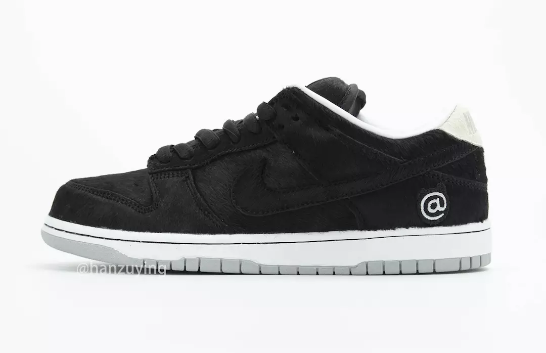 Brinquedo Medicom Nike SB Dunk Low Black Data de lançamento CZ5127-001