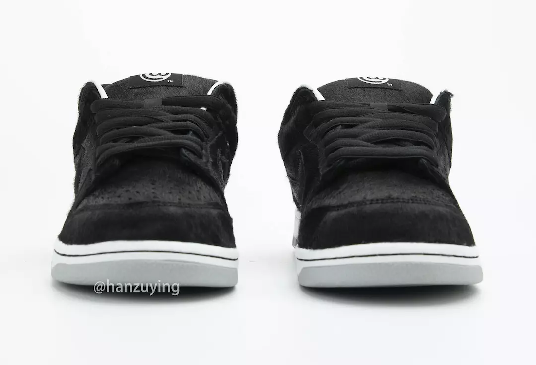 Medicom Toy Nike SB Dunk Low Black Megjelenés dátuma CZ5127-001