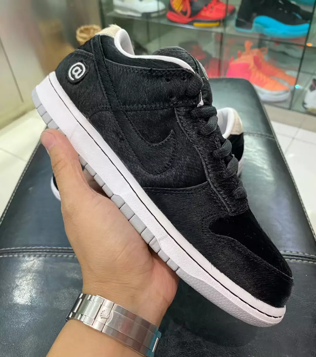 Medicom Toy Nike SB Dunk Low Black CZ5127-001 გამოშვების თარიღი