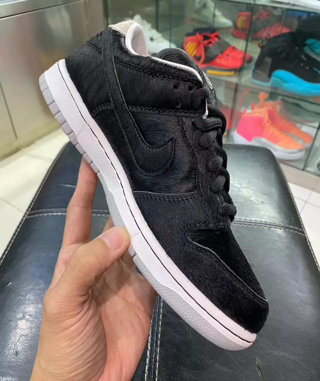 Medicom Toy Nike SB Dunk Low Black CZ5127-001 Datum vydání