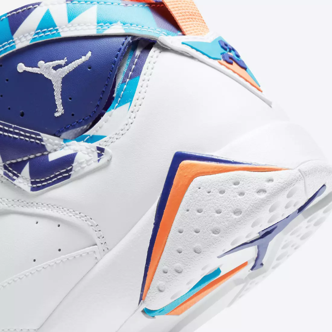 Ngày phát hành Air Jordan 7 GS White Chlorine Blue 442960-100