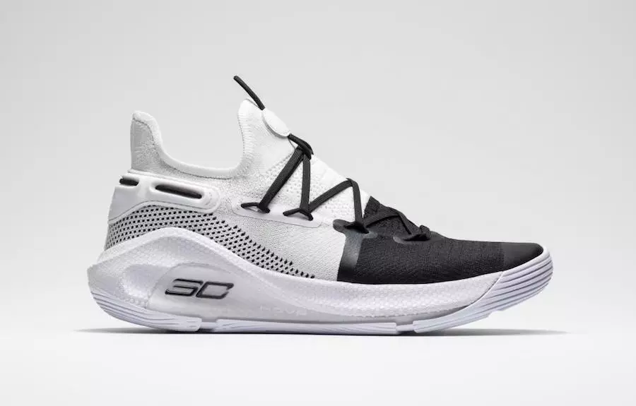 UA Curry 6 đang làm việc vào ngày phát hành Excellence