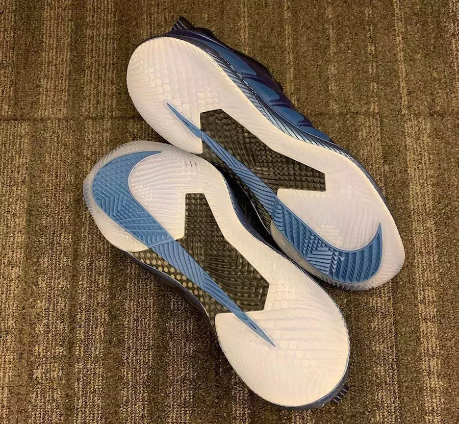 Nike Foamposite Vapor X Tarehe ya Kutolewa kwa Kiatu cha Kifalme cha Bluu ya Tenisi