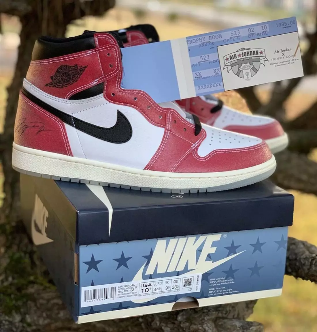 Trofejna soba Air Jordan 1 High OG Chicago DA2728-100 Datum izdavanja