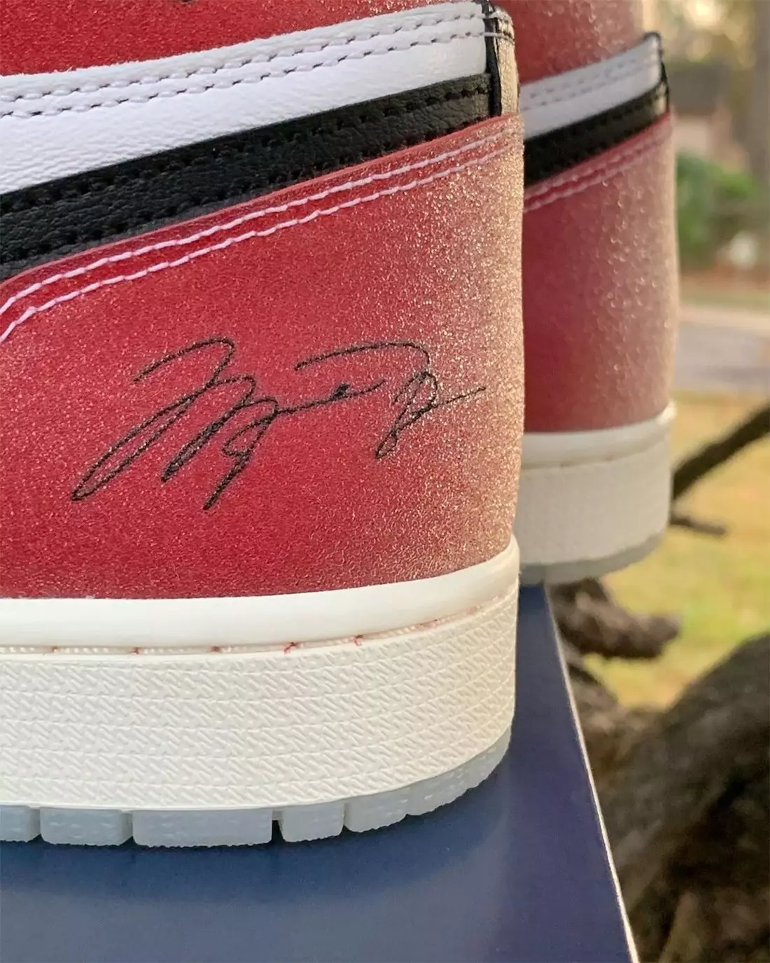 Trophy Room Air Jordan 1 High OG Chicago DA2728-100 Julkaisupäivä