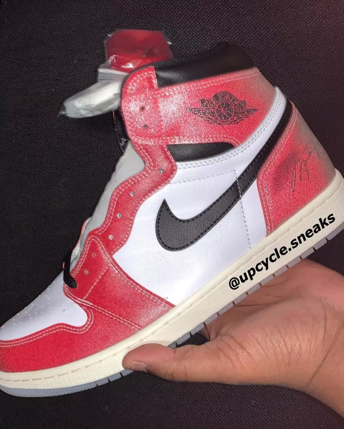 Trophy Room Air Jordan 1 DA2728-100 Julkaisupäivä