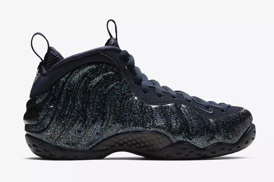 Nike Air Foamposite One Obsidian Womens AA3963-400 Megjelenés dátuma