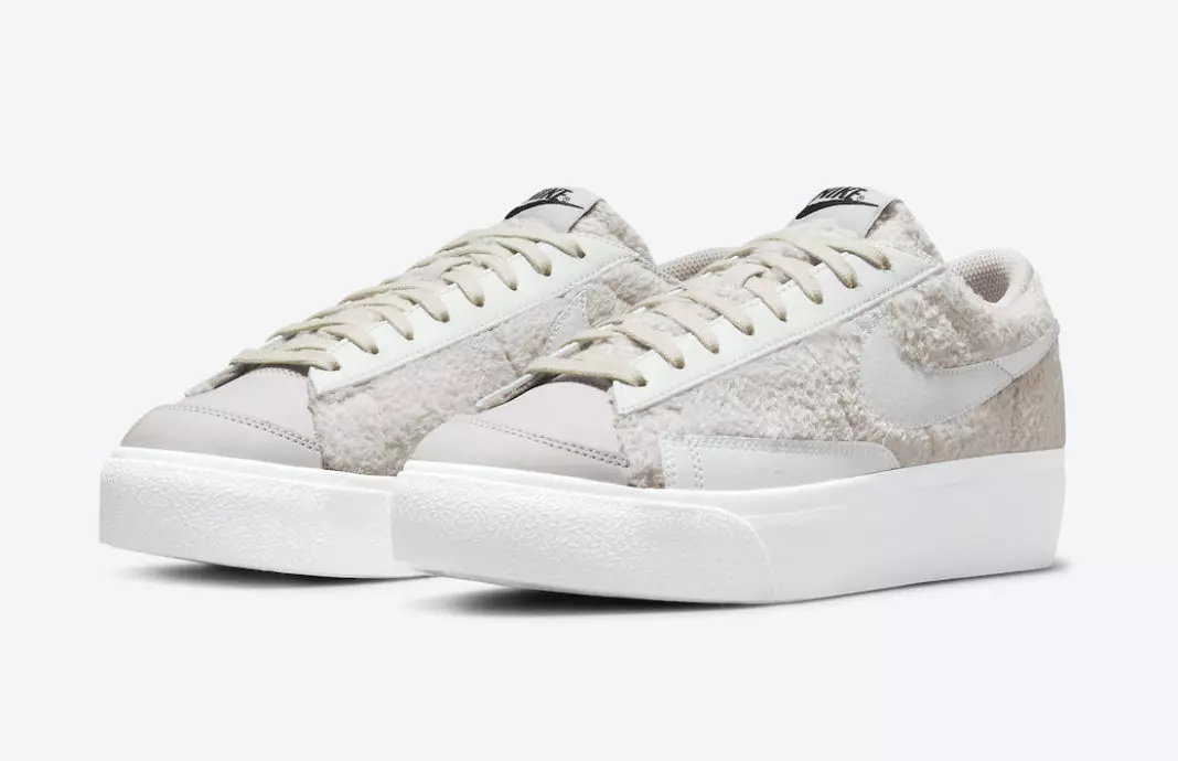 Nike Blazer Low Platform DO6715-001 Data lansării