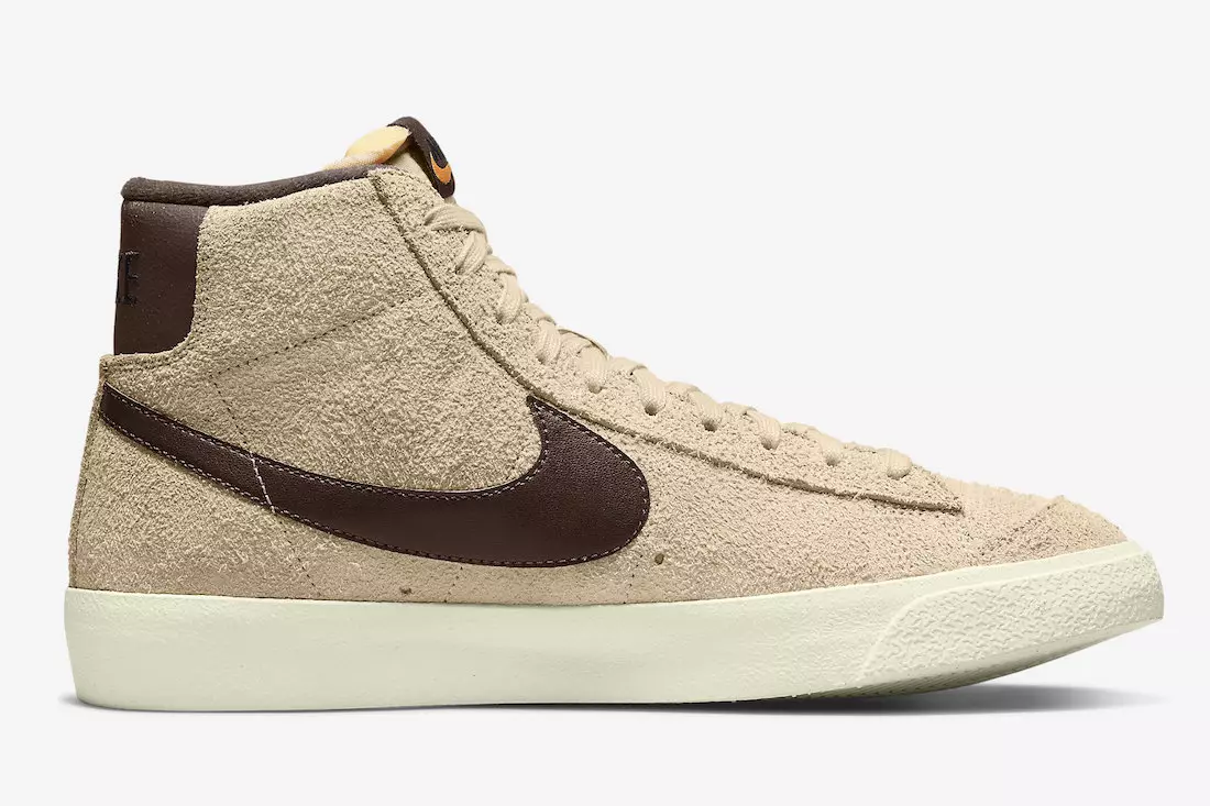 Nike Blazer Mid PRM Браун велур DM0178-200 Датум на издавање