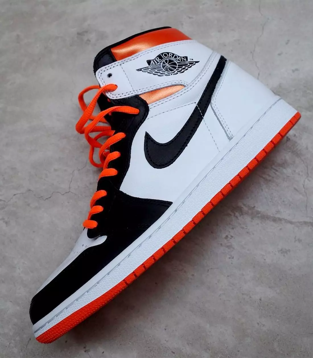 Air Jordan 1 Electro Orange Ημερομηνία κυκλοφορίας 555088-180 Ημερομηνία κυκλοφορίας Τιμολόγηση