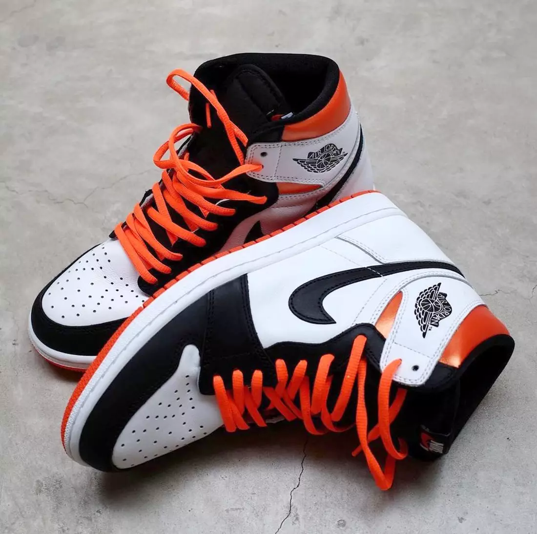 Air Jordan 1 Electro Orange Дата выпуску 555088-180 Дата выпуску Цэны