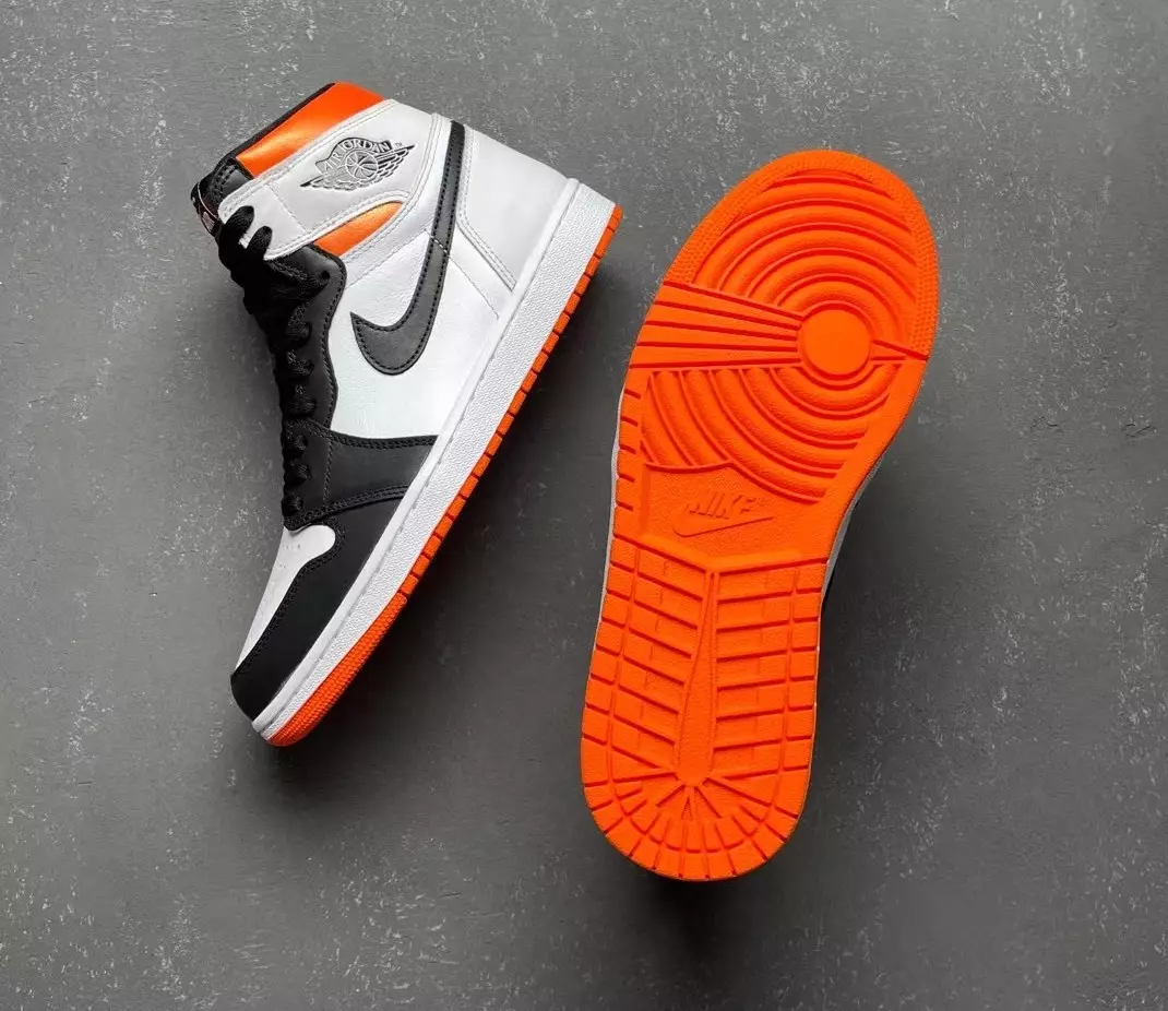 Air Jordan 1 Electro Orange Шығарылған күні 555088-180