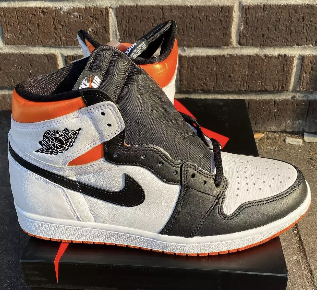 Air Jordan 1 Elektro Turuncu 555088-180 Çıkış Tarihi