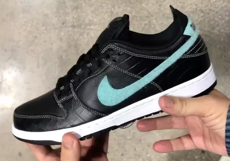 Nike SB Dunk Low Black Diamond