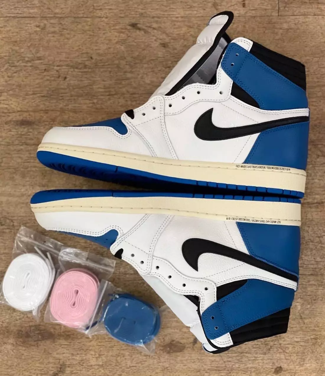 Travis Scott Fragment Air Jordan 1 Military Blue DH3227-105 Kiadás dátuma