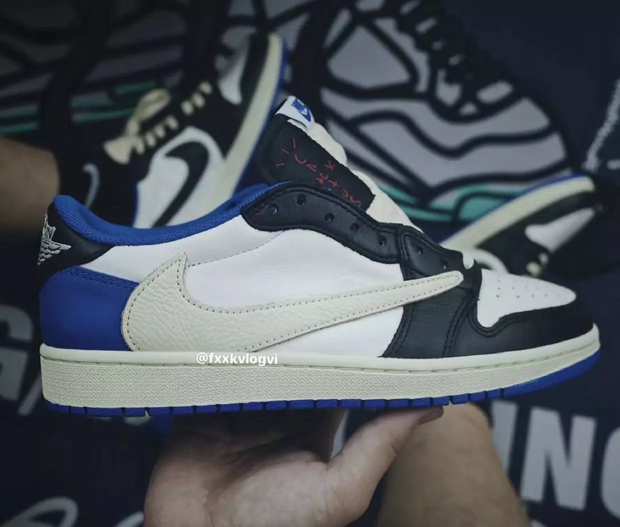 Harga Tanggal Rilis Travis Scott Fragment Air Jordan 1 Rendah DM7866-140