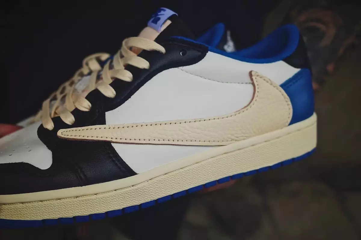 Фрагмент Travis Scott Air Jordan 1 Low OG DM7866-140 Дата выпуску