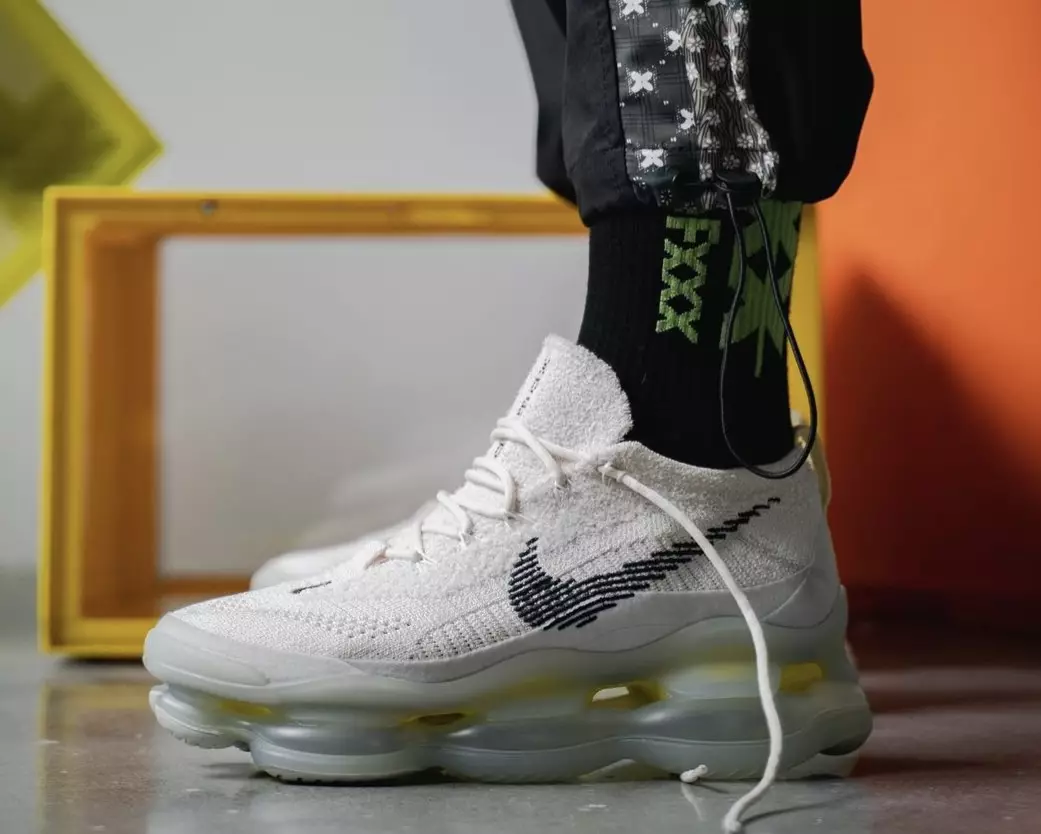 Data e publikimit të Nike Air Max Scorpion në këmbë