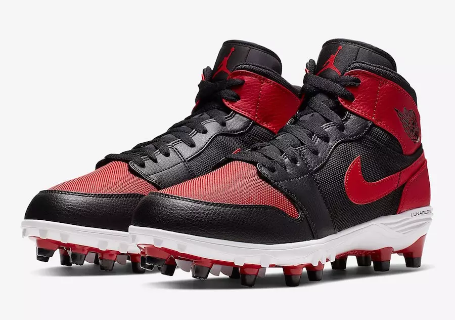 Air Jordan 1 Mid Football Cleats ir aizliegts