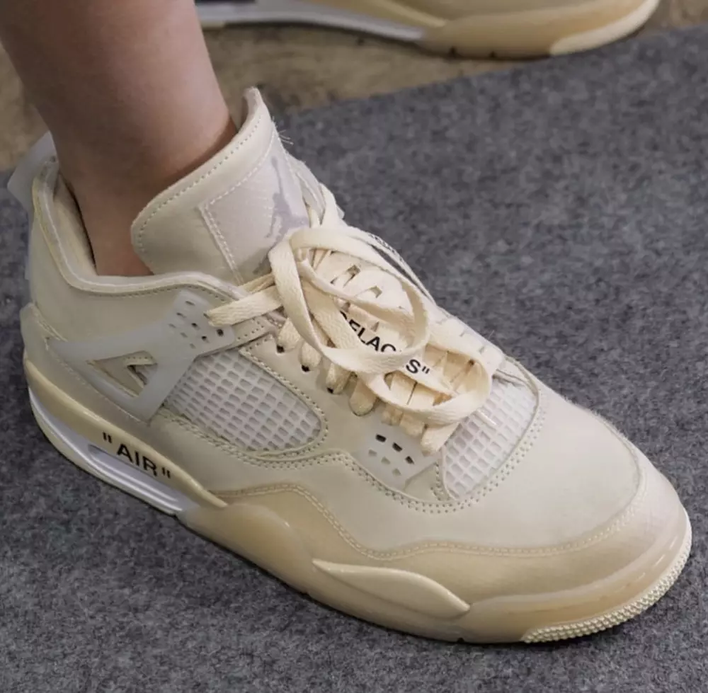 Off-White Air Jordan 4 Cream Sail Дата выпуску 2020