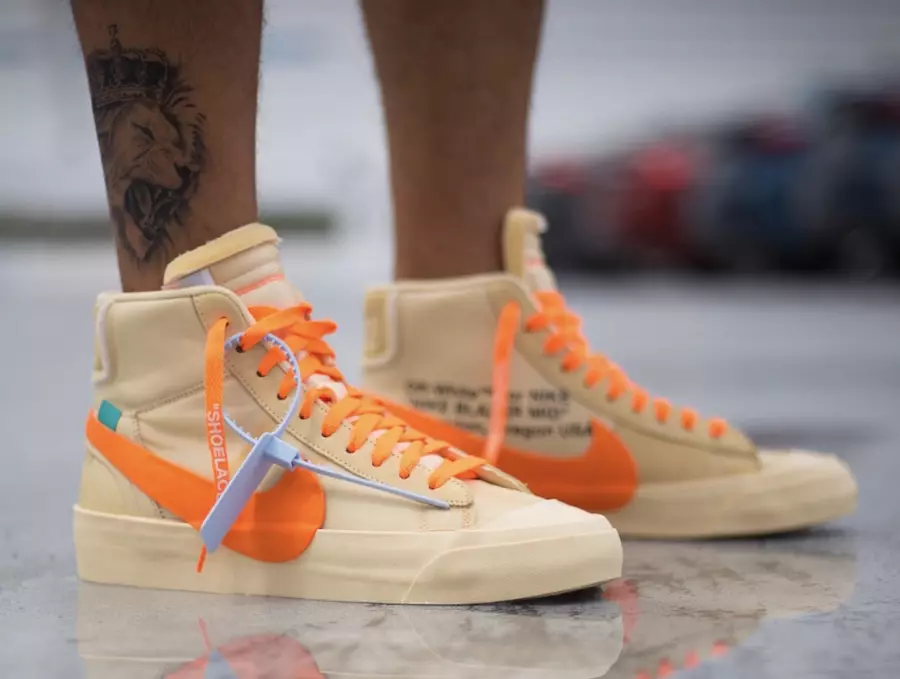 Off-White Nike Blazer Mid All Hallows Eve AA3832-700 на ногах