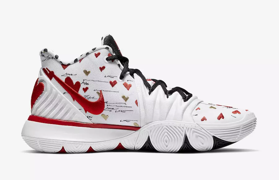 غرفة الأحذية الرياضية Nike Kyrie 5 CU0677-100 تاريخ الإصدار