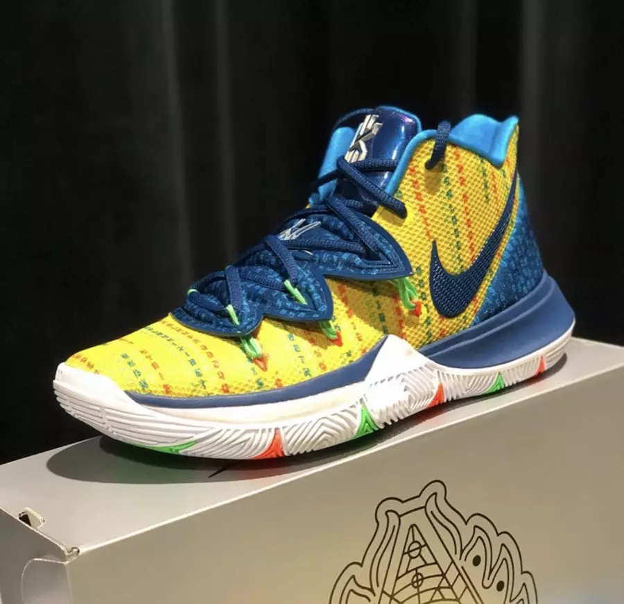 Академия Nike Kyrie 5