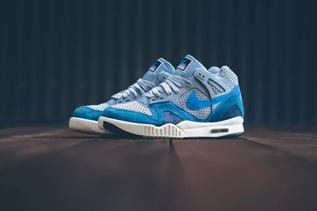 Nike Air Tech Challenge 2 Paket Terbuka Australia