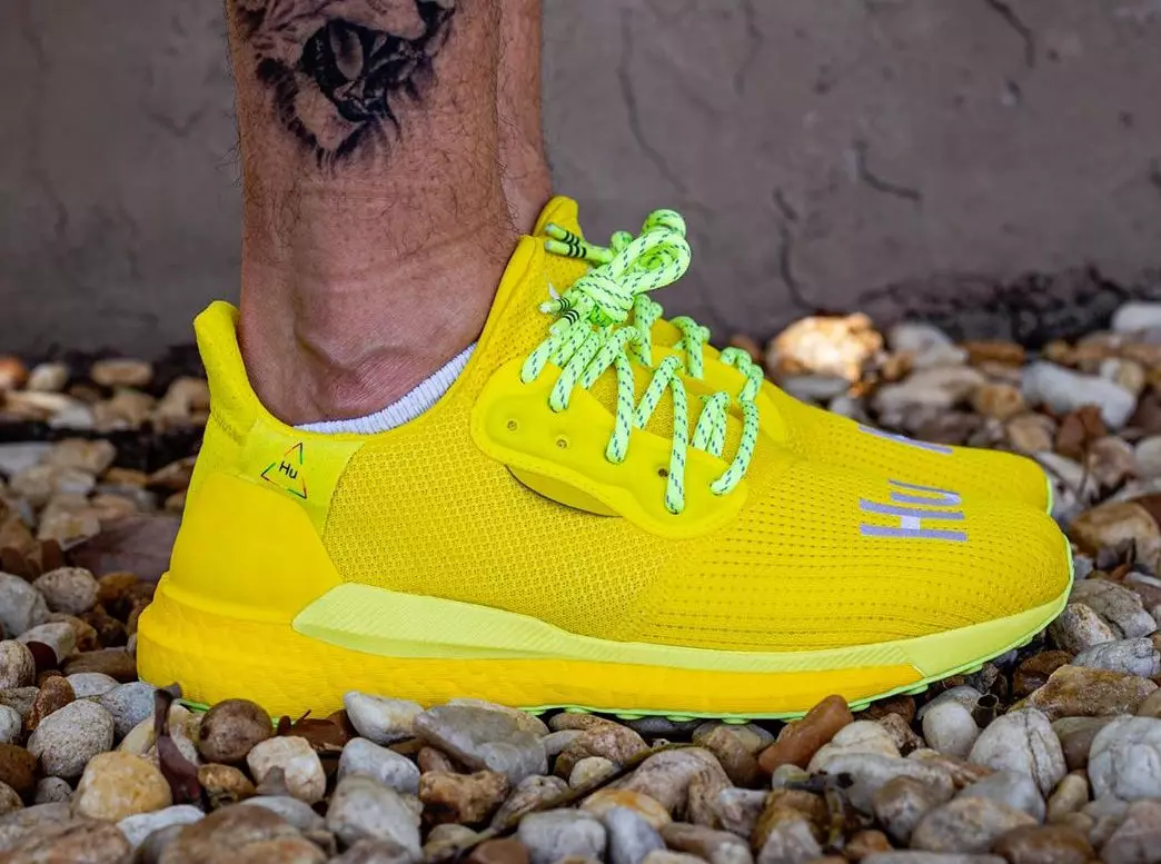 تاريخ إصدار adidas Solar Hu Glide Yellow