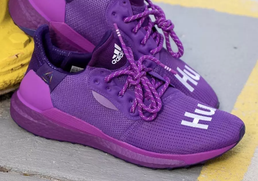 Pharrell Williams x adidas Solar Glide Hu Surfaces ve fialové barvě